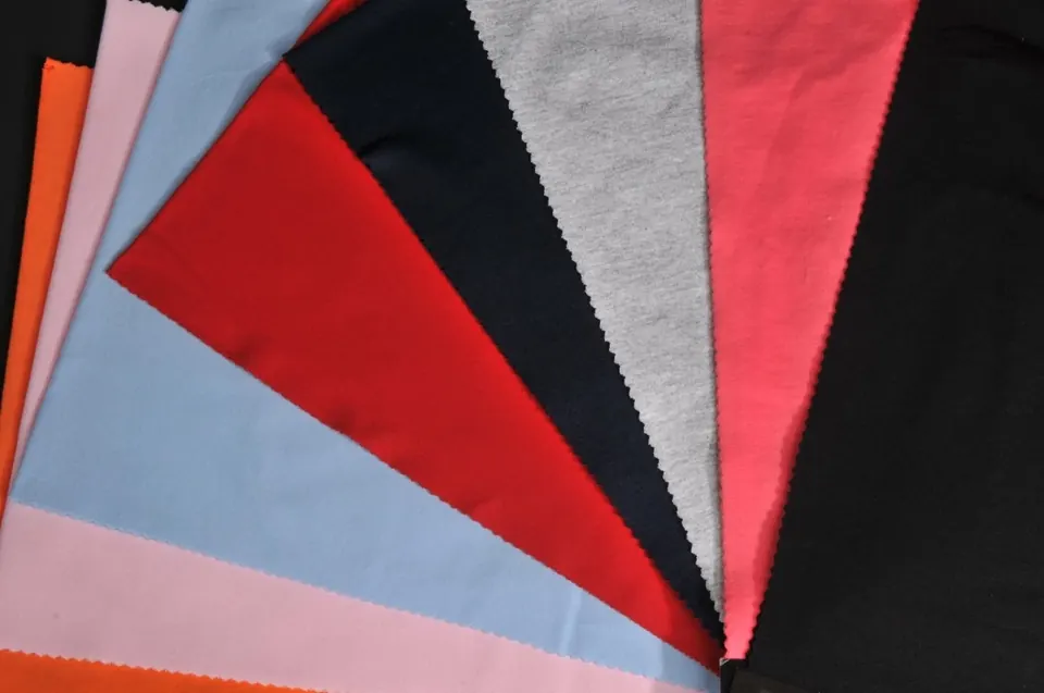 Knitted fabrics, dyed to your colour